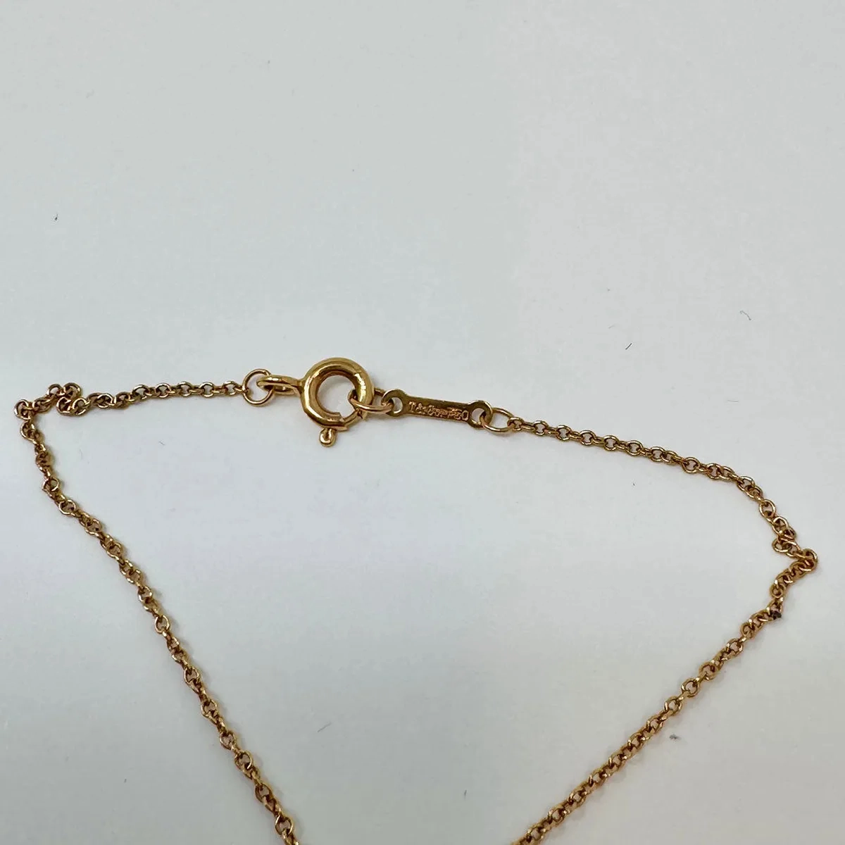 Tiffany &amp; Co. 18K Gold Diamond Paloma Picasso Graffiti &quot;Kiss&quot; Pendant Necklace