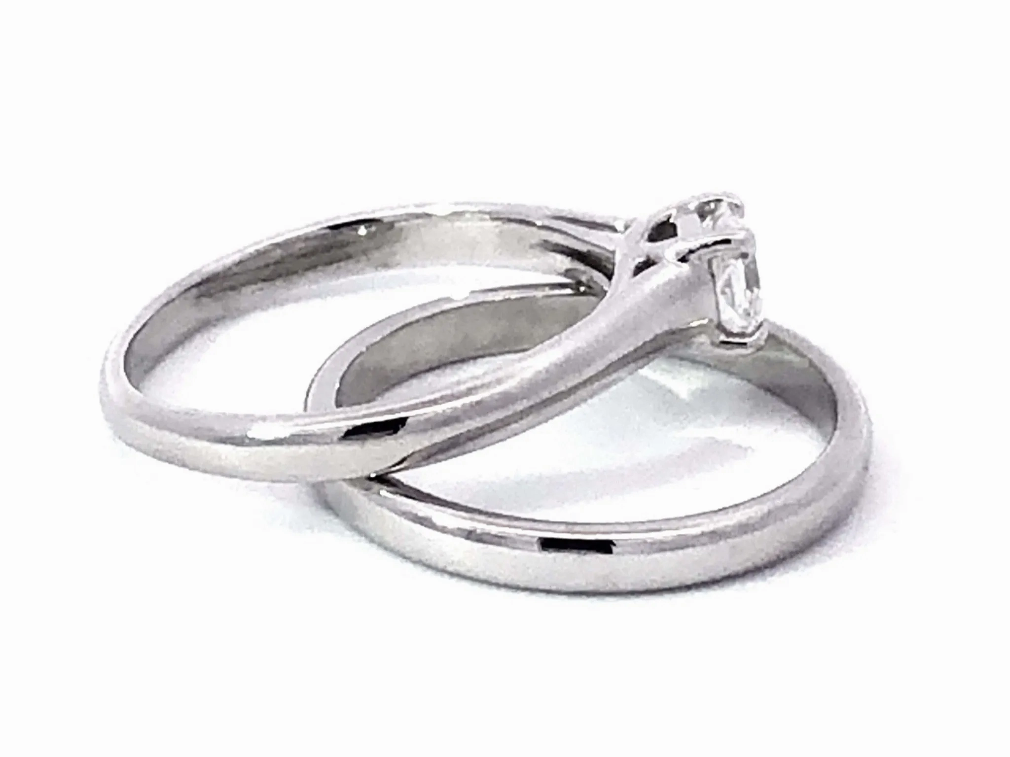 Tiffany &amp; Co. Lucida Diamond Engagement Ring Set in Platinum, H VVS2 0.30 ct