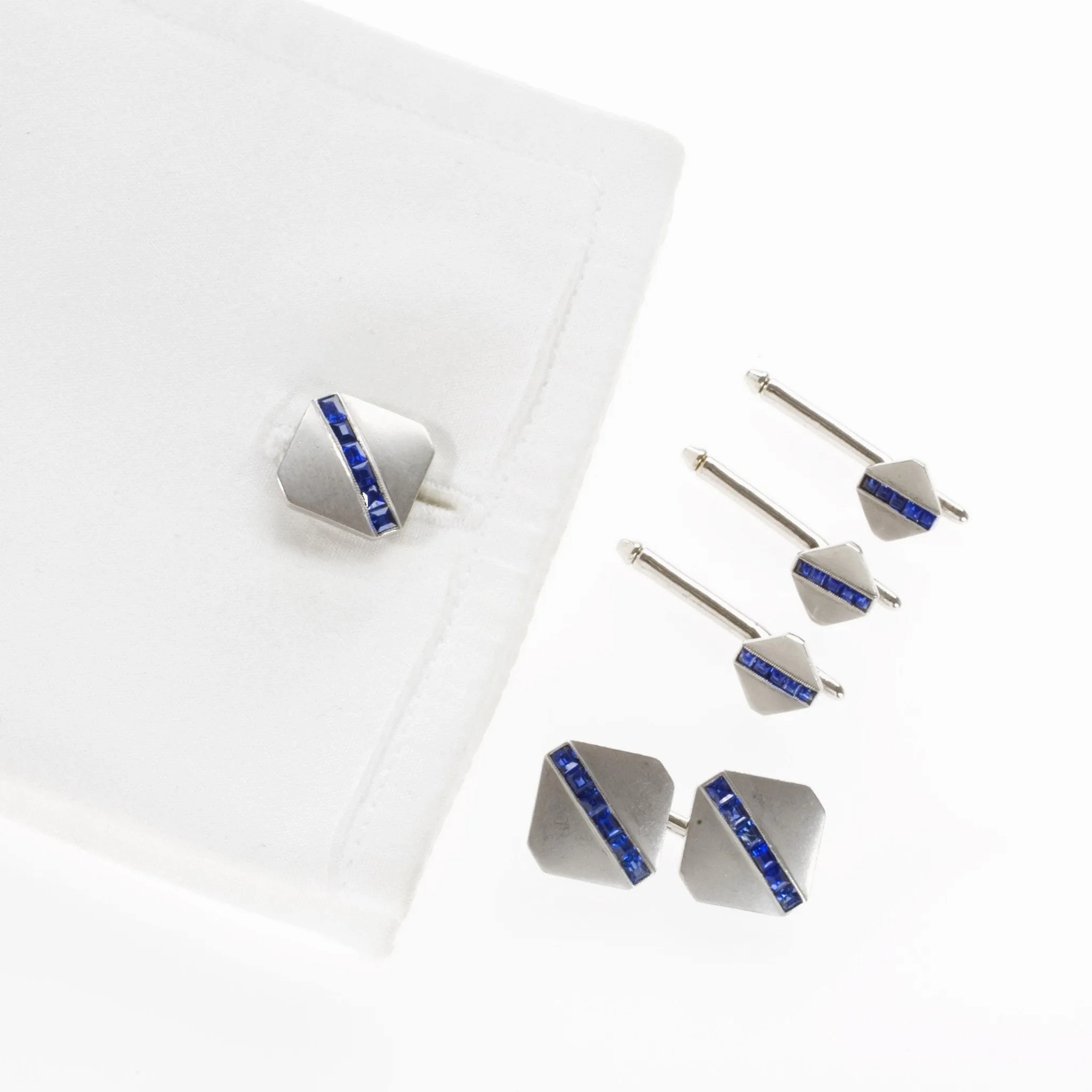 Tiffany &amp; Co. Sapphire and Platinum Dress Set