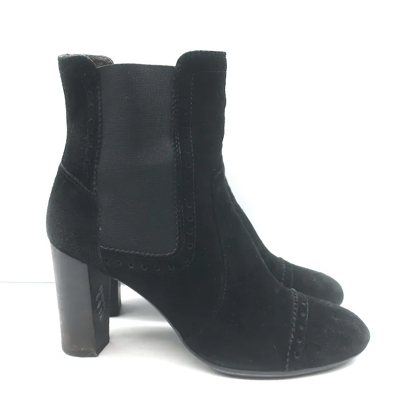 Tod's Wingtip Chelsea Stiefel Schwarz Wildleder Größe 39.5 High Heel Knöchelstiefel