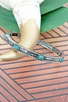 Turquoise and Silvertone Stretch Bracelet texture-rose-gold  