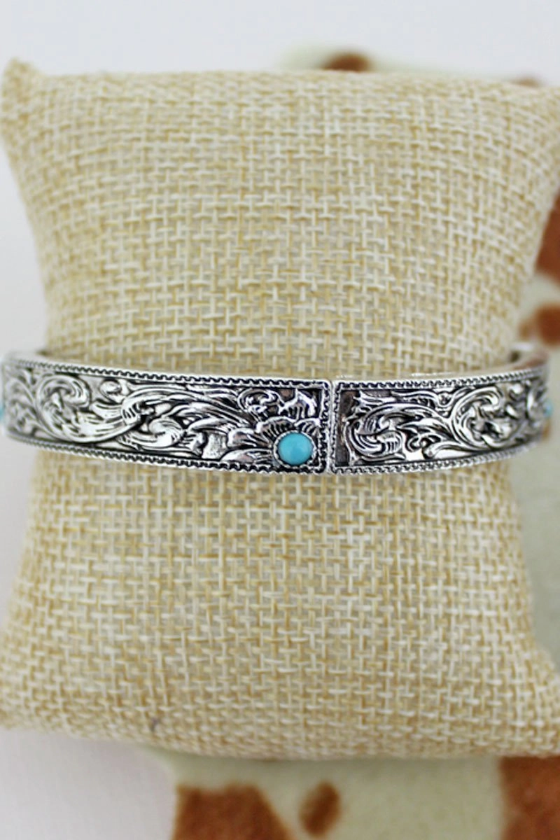 Turquoise and Silvertone Stretch Bracelet