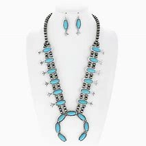 Turquoise Valdez Valley Silver Pearl Necklace and Earring Set texture-rose-gold  
