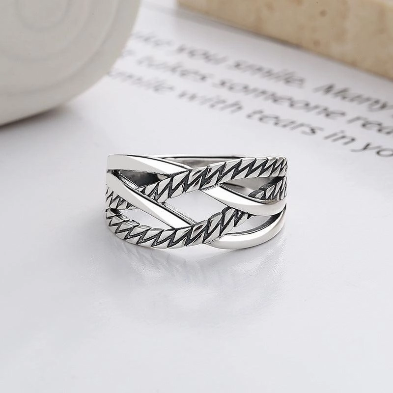 Twist Shape Line Cross Ring Trend Sweet Cool Wind Forefinger