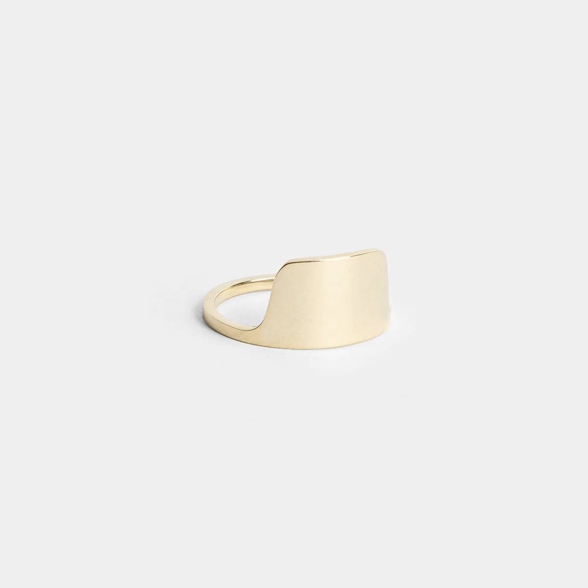 Tyla Ring