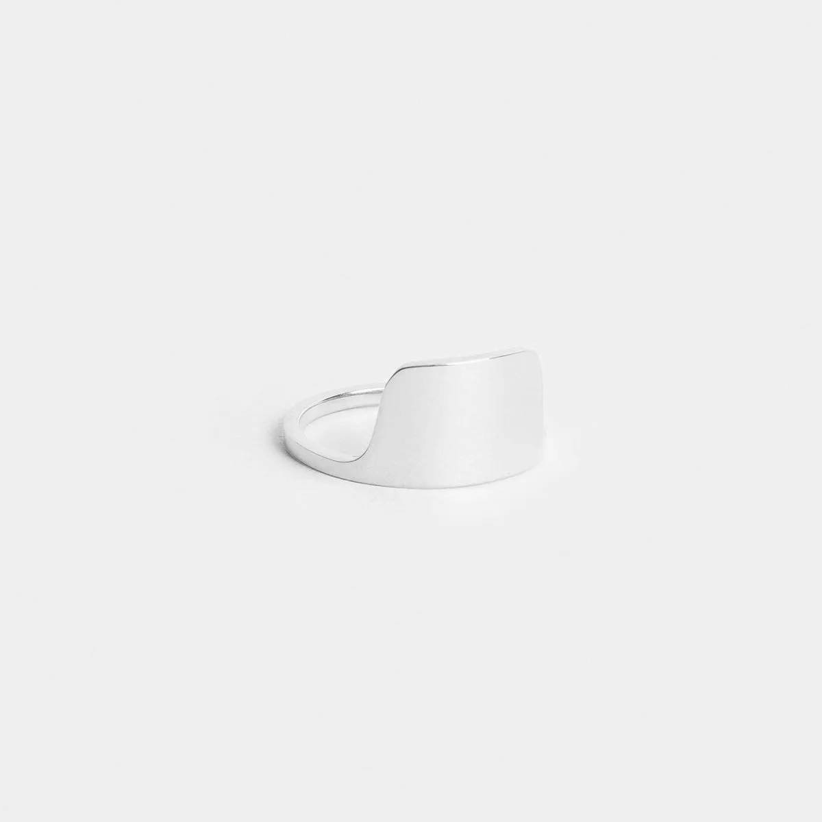 Tyla Ring