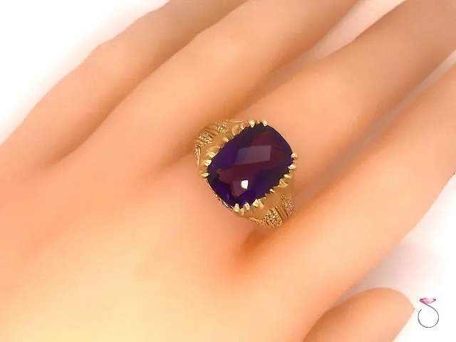 Unique Designer Amethyst &amp; Diamond Ring, 5.00 Carat, 18K Yellow Gold