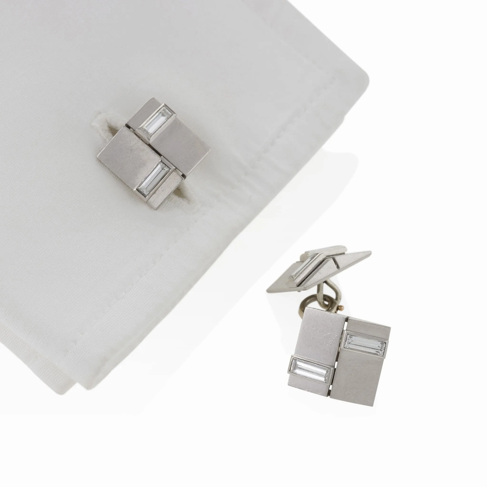 Van Cleef &amp; Arpels Diamond and Platinum Cuff Links