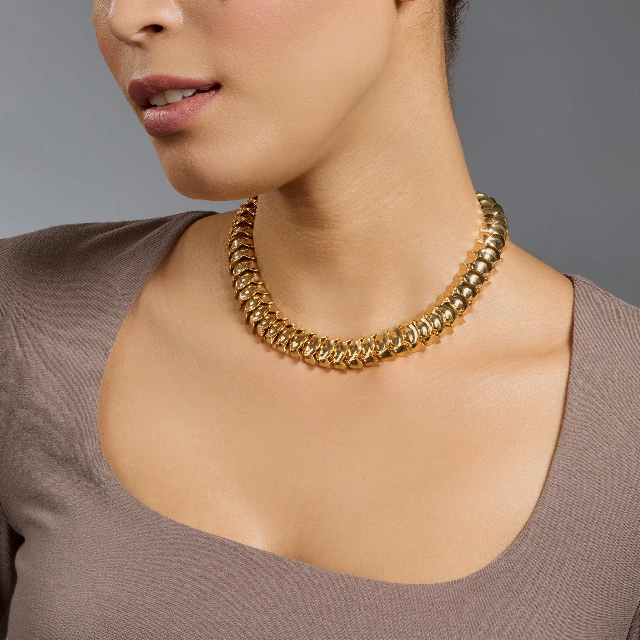 Van Cleef &amp; Arpels Mid-Century 14K Gold Necklace