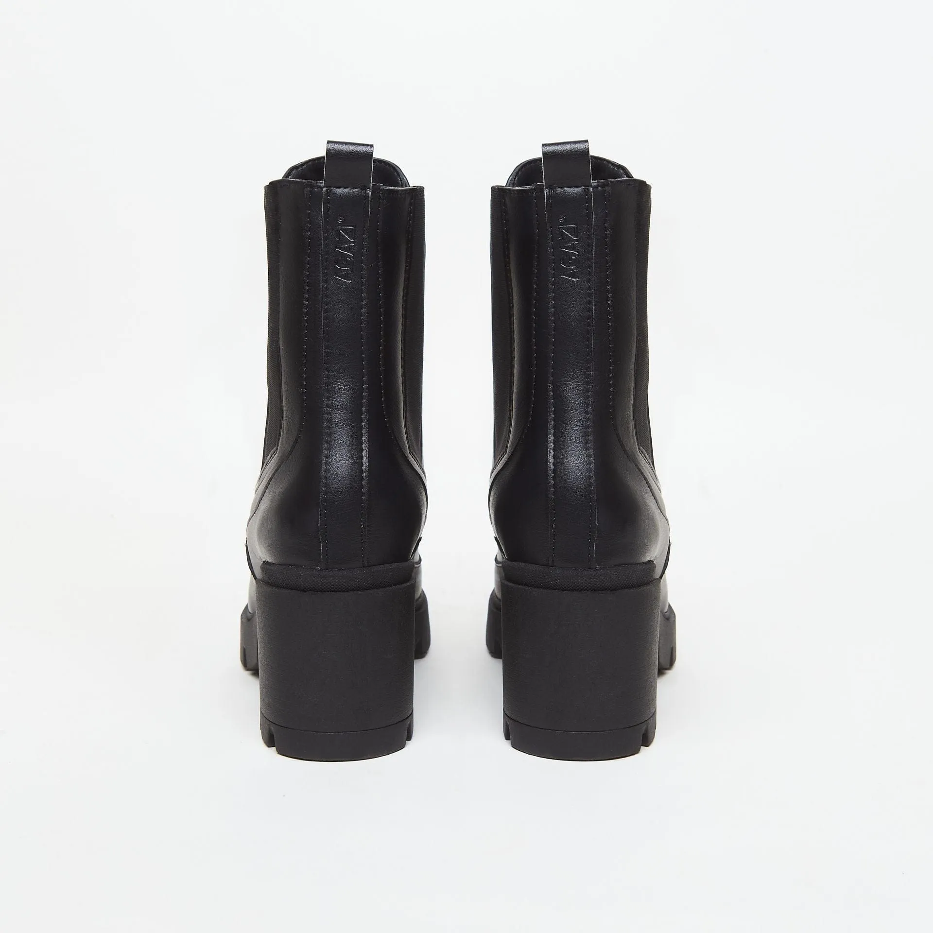Vicky Vegan Leder Stiefel mit Absatz | Schwarz
