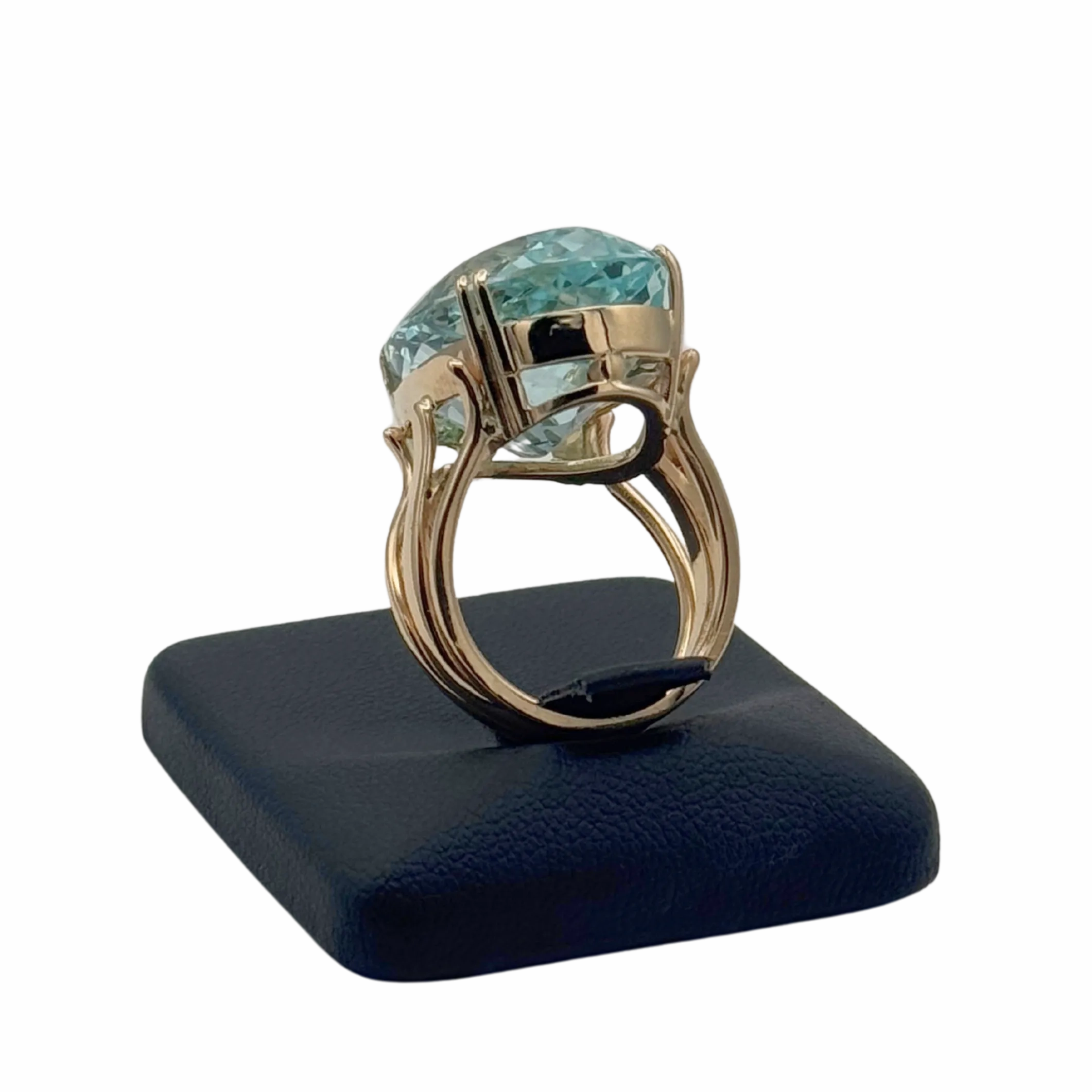 Vintage 14k Yellow Gold Triple Split Shank 22.0ct Aquamarine Ring