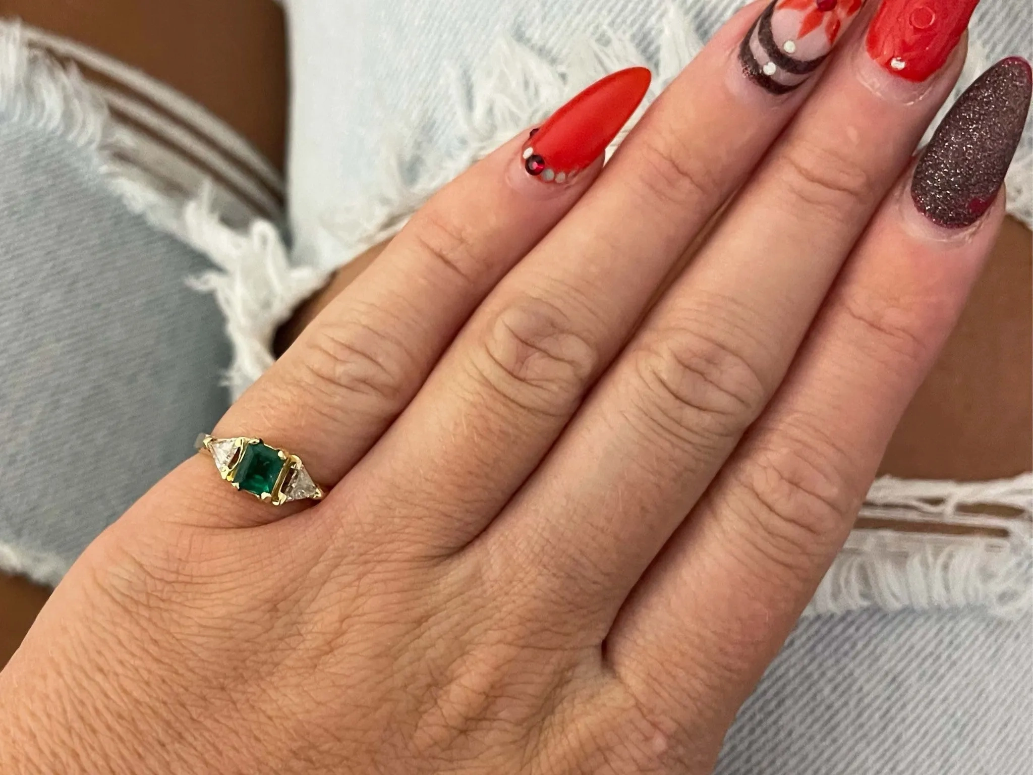 Vintage Green Emerald and Diamond Ring in 14k Yellow Gold