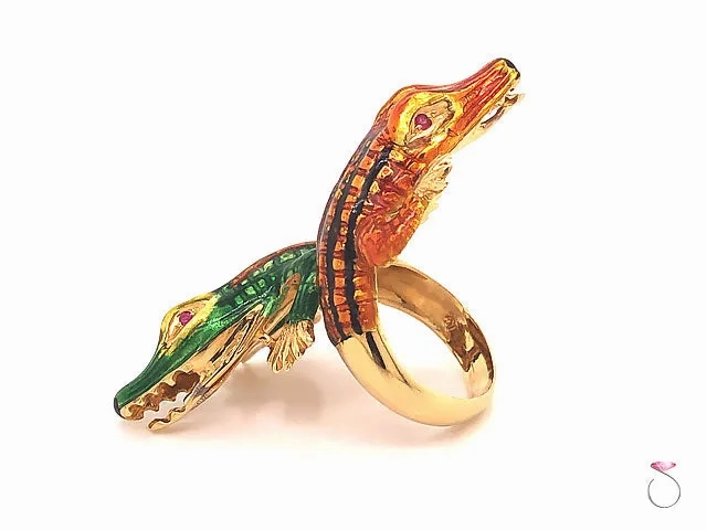 Vintage Large Enameled Alligator Ring in 18k Yellow Gold &amp; Rubies. Rare 1960's