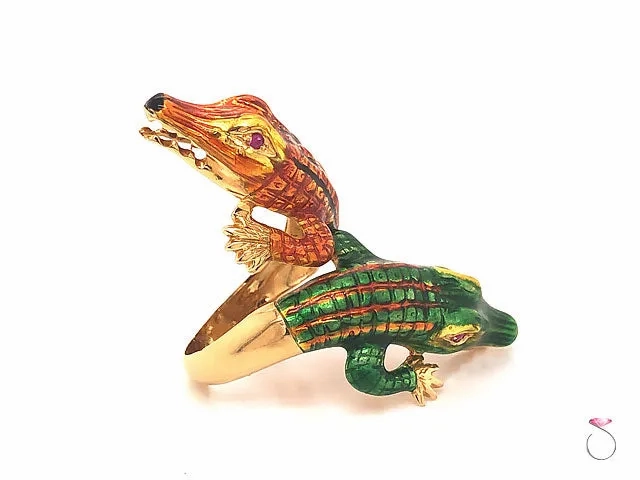 Vintage Large Enameled Alligator Ring in 18k Yellow Gold &amp; Rubies. Rare 1960's