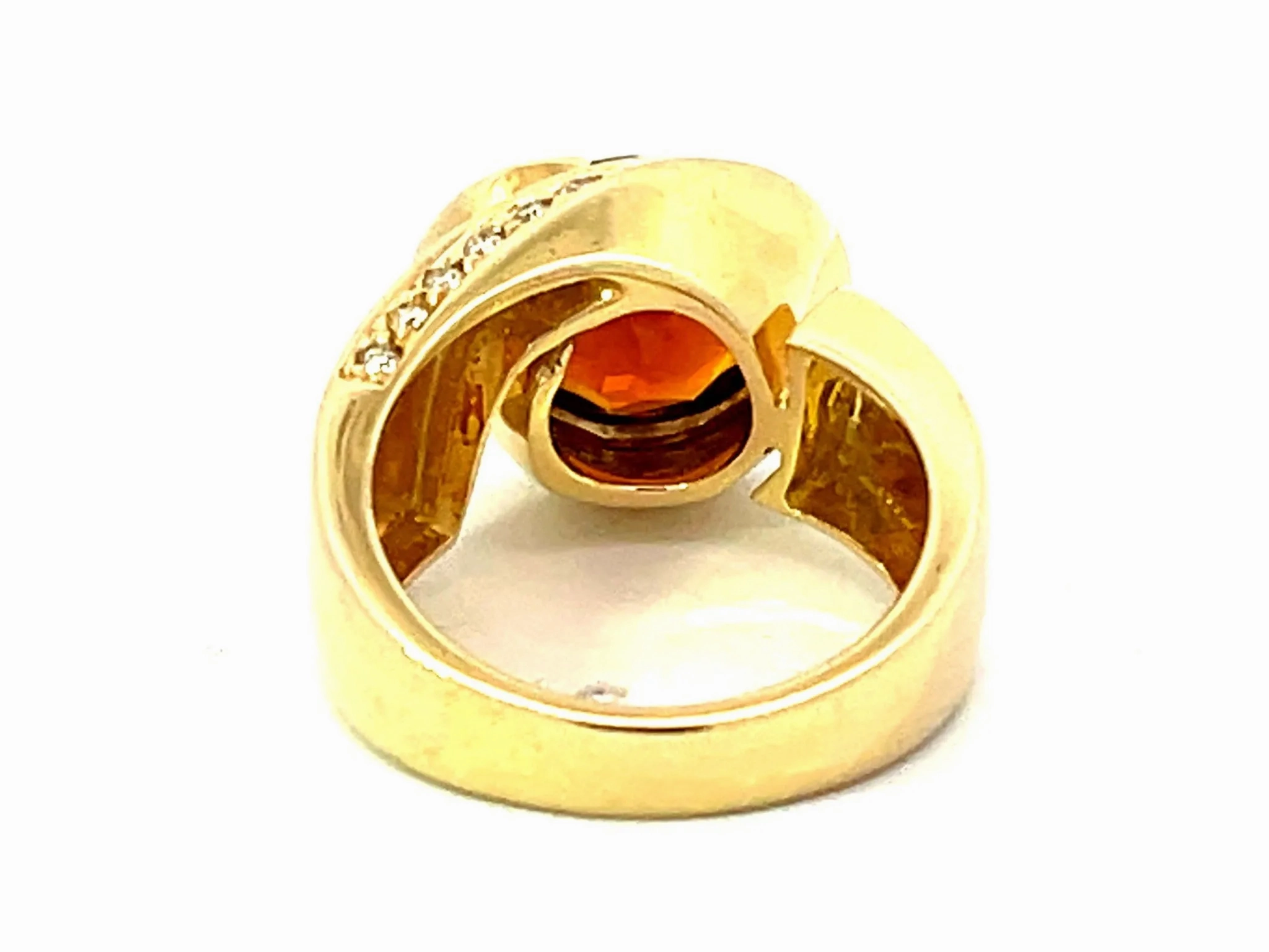 Vintage Round Citrine Diamond Halo Ring in 14k Yellow Gold