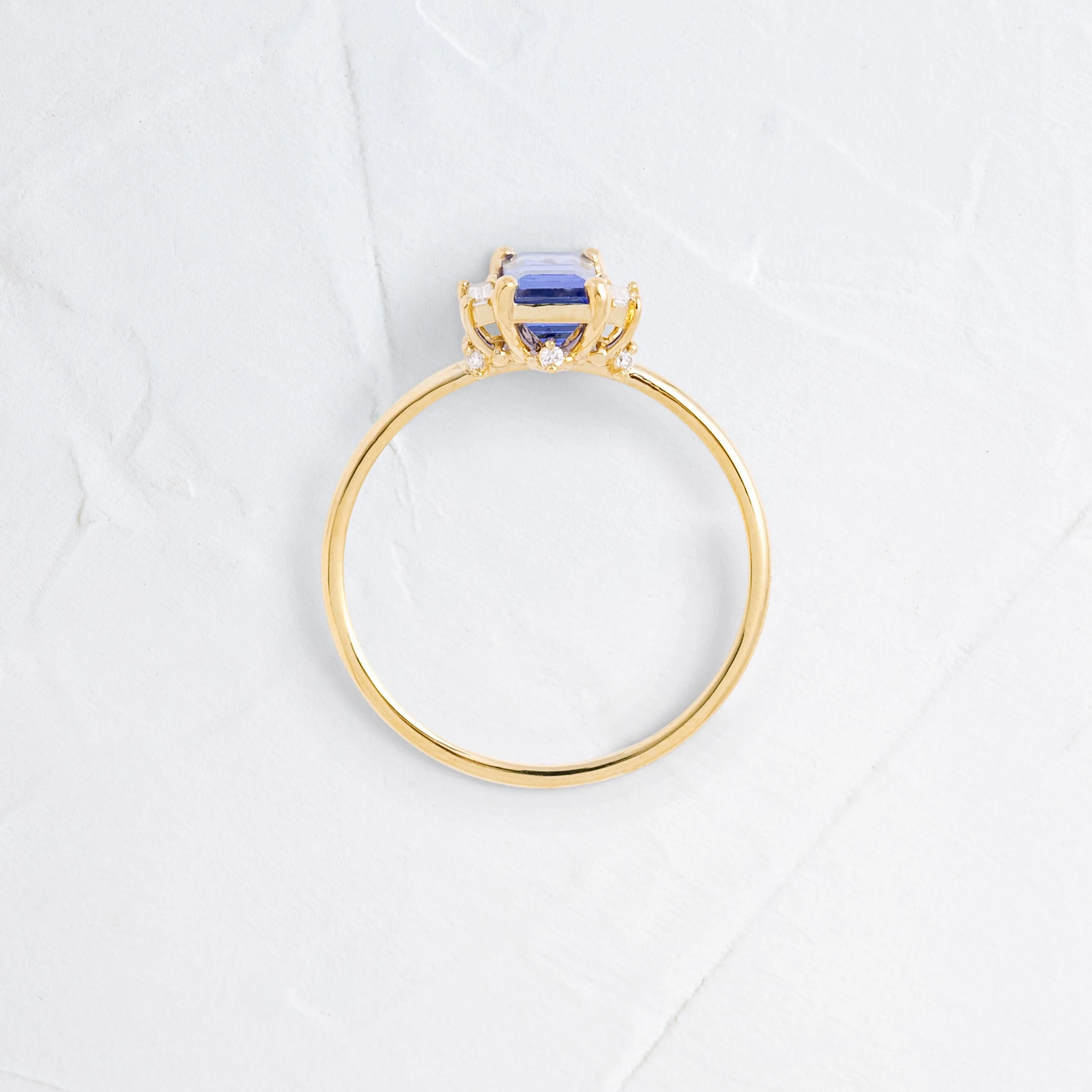 Vitrine Ring, Light Blue Tanzanite