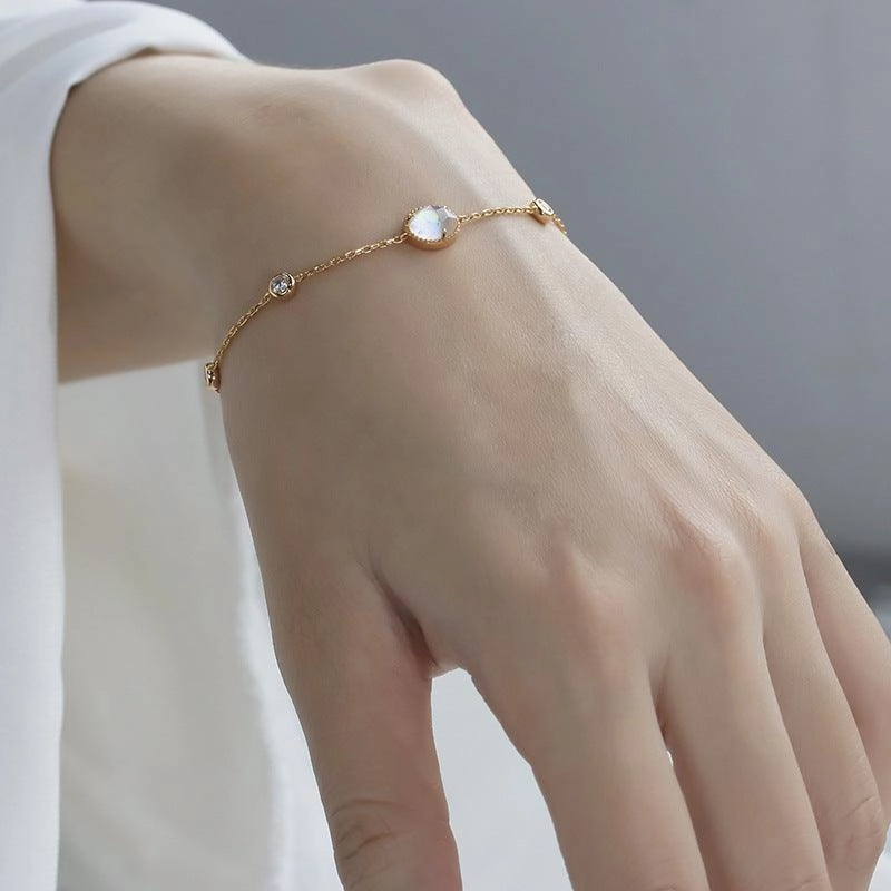 White Butterfly Shell Bubble Bracelet 