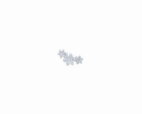White gold single stud 3 diamond flowers hand-chain-bracelet  