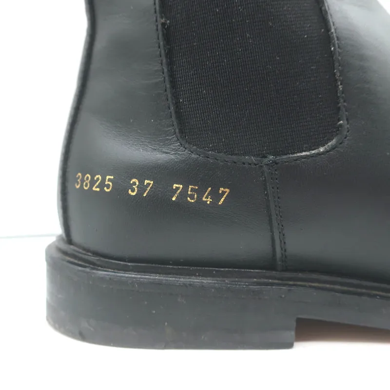 Frauen Chelsea Boots von Common Projects in schwarzem Leder, Größe 37, flache Knöchelstiefel