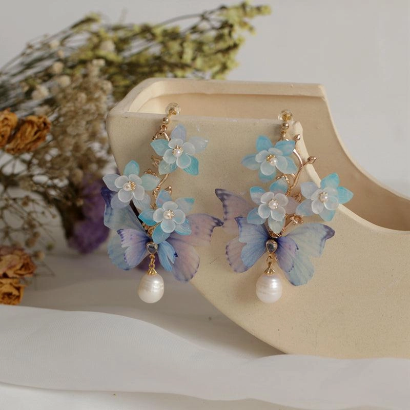 Women's Fashion Butterfly Flower Shape Earrings