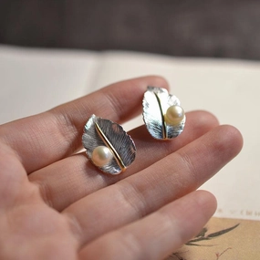 Women's Fashion Natural Pearl Earrings 
