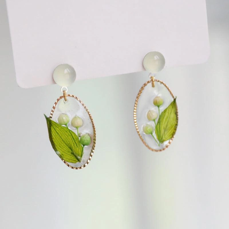 Women's Fashion Oval Picture Frame Earrings
