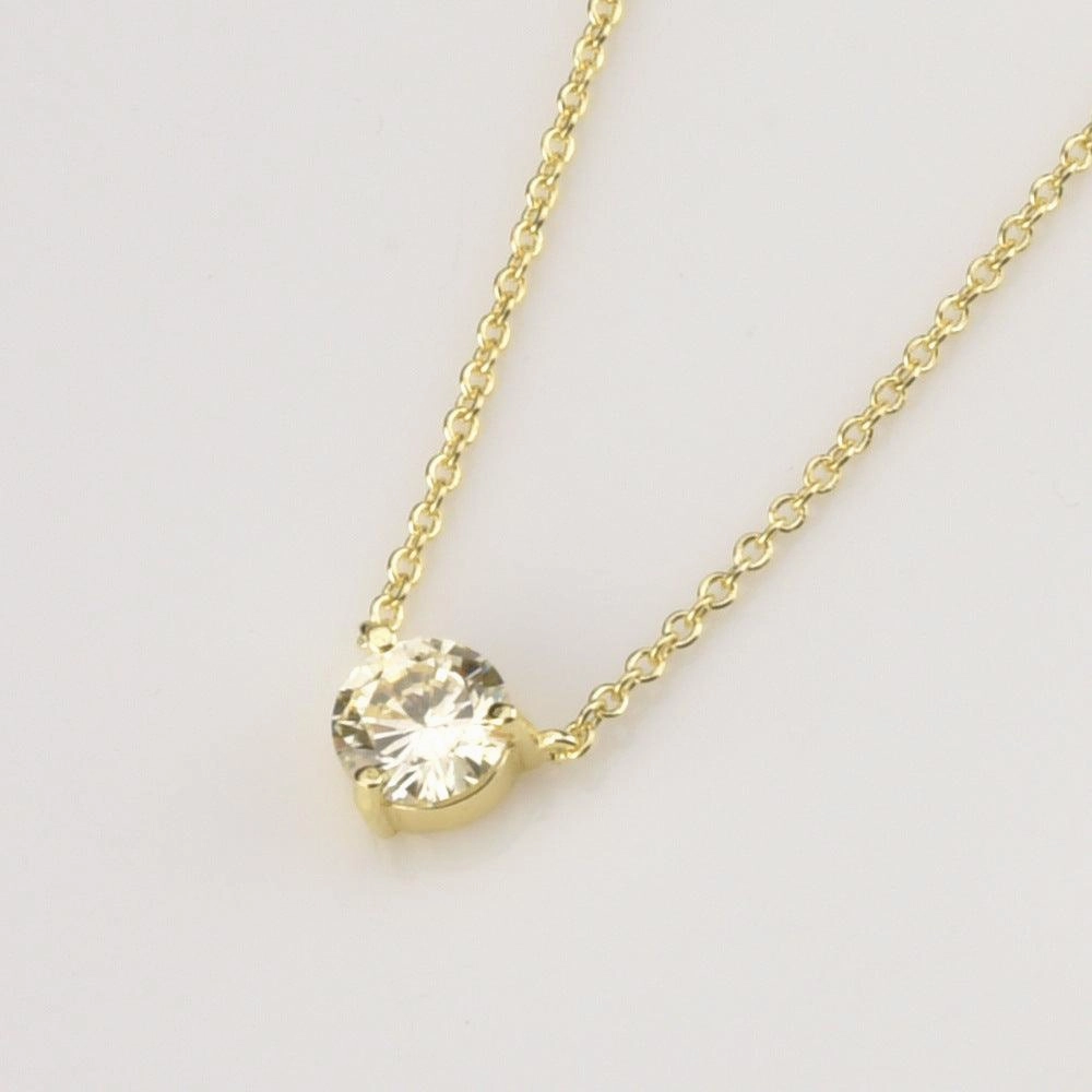 Women's Fashion Simple Sterling Silver Round Zirconia Pendant Necklace