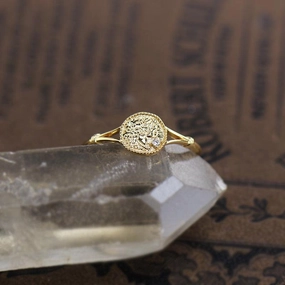 Women's Fashion Simple Vintage Irregular Ring 