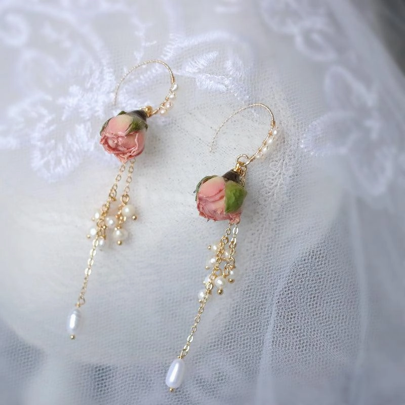 Women's Fashion Vintage Rose Earrings