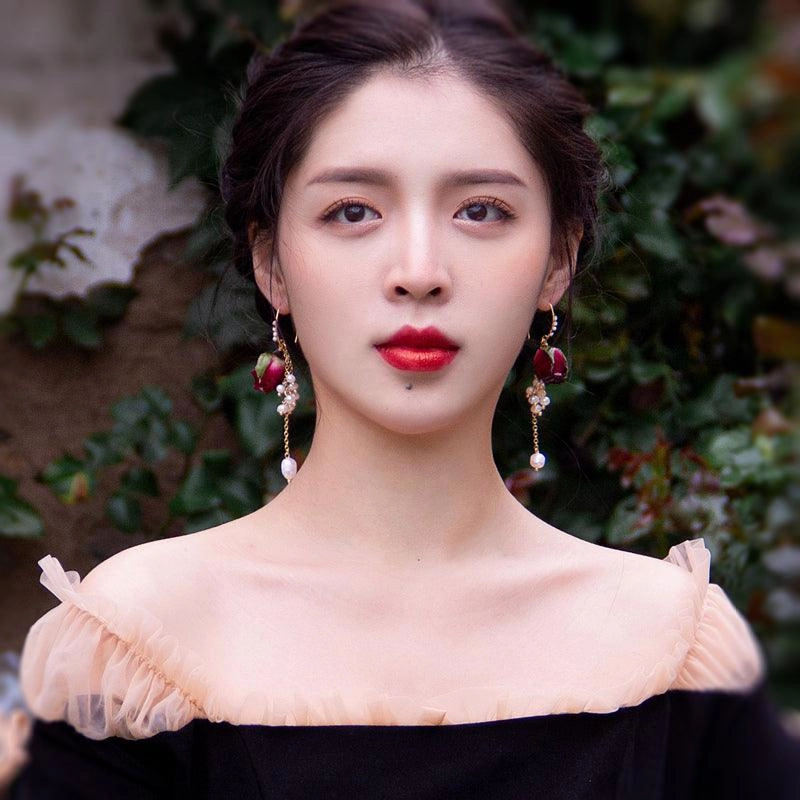 Women's Fashion Vintage Rose Earrings 