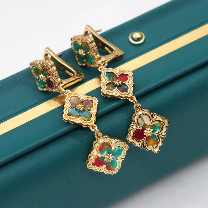 Women's Fashionable Airy Floral Four Leaf Clover Earrings