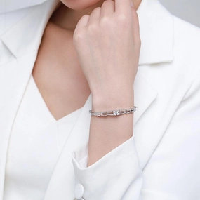 Women's Light Luxury Niche Love Center Diamond Silver Bracelet 