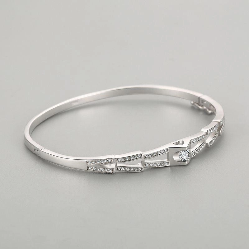 Women's Light Luxury Niche Love Center Diamond Silver Bracelet