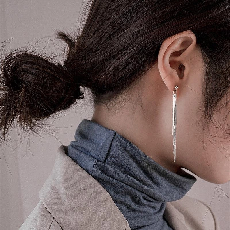 Women's Long Sterling Silver High-end Temperament Tassel Earrings 