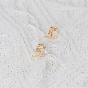 Women's Natural White Crystal Earrings 