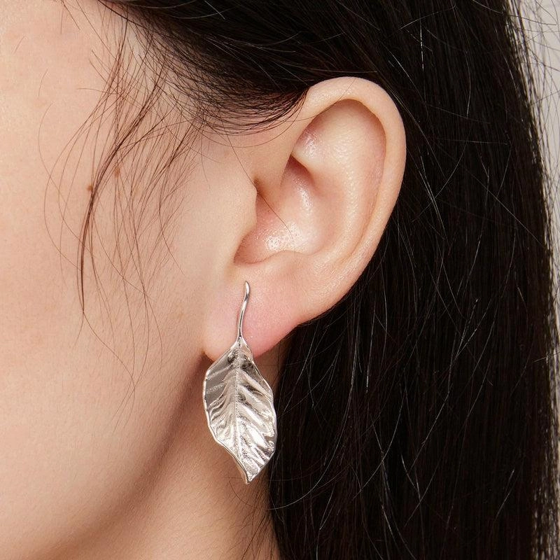 Women's S925 Silver Leaf Earrings 