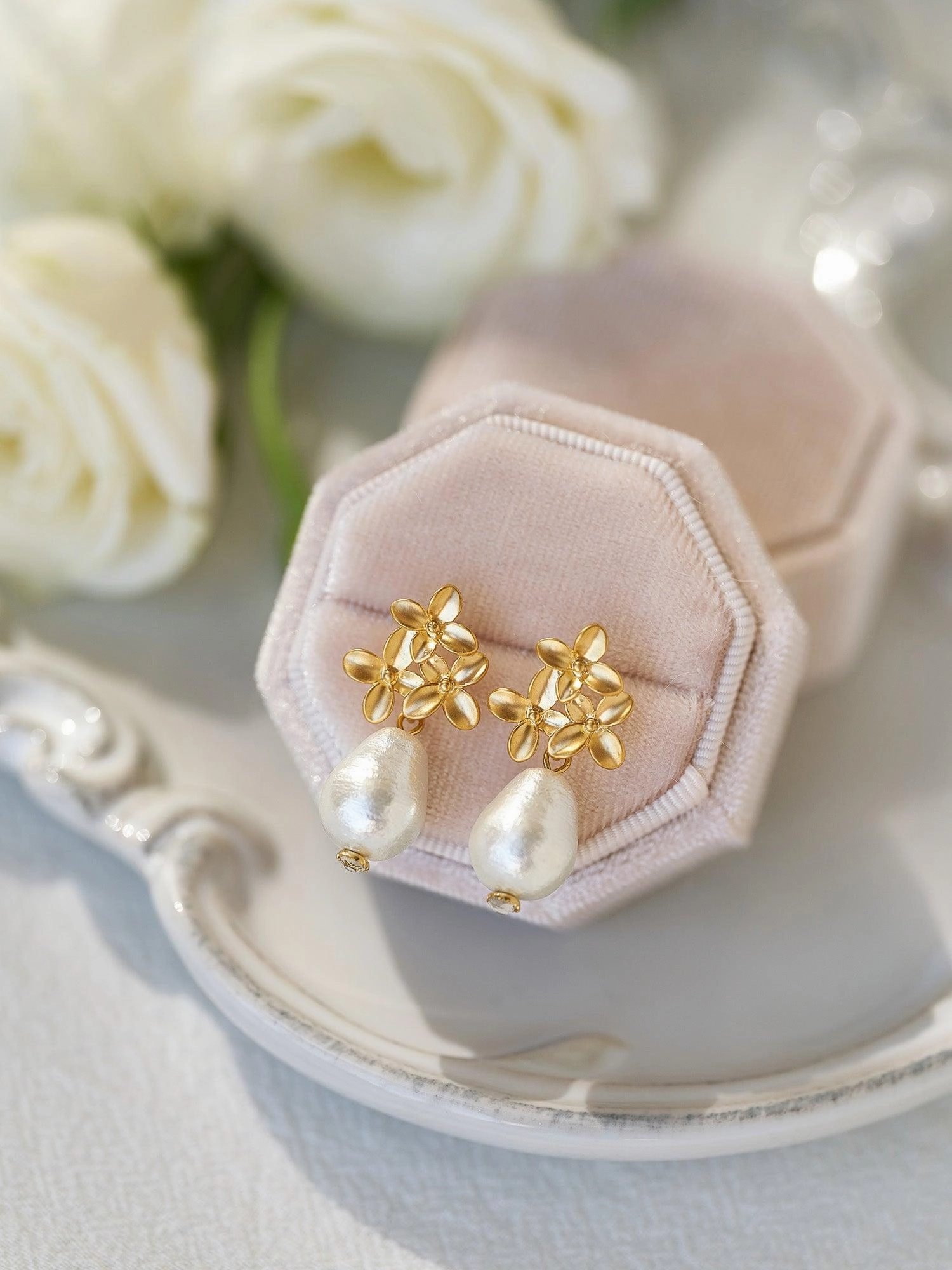 Women's Three Small Flower Earrings