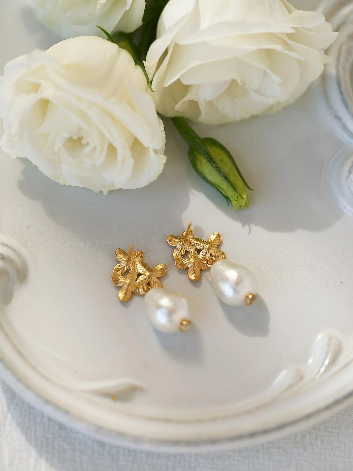 Women's Three Small Flower Earrings