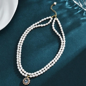 Women's Vintage Gem Pendant Necklace 