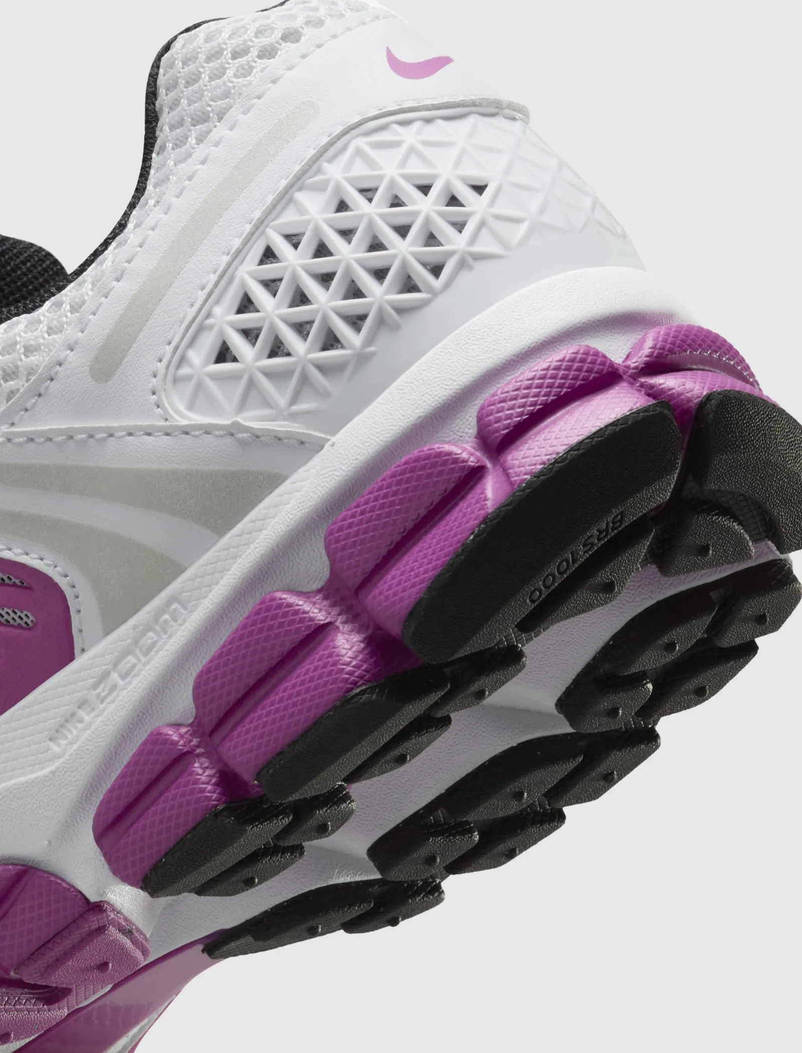 NIKE ZOOM VOMERO 5 FÜR DAMEN 
