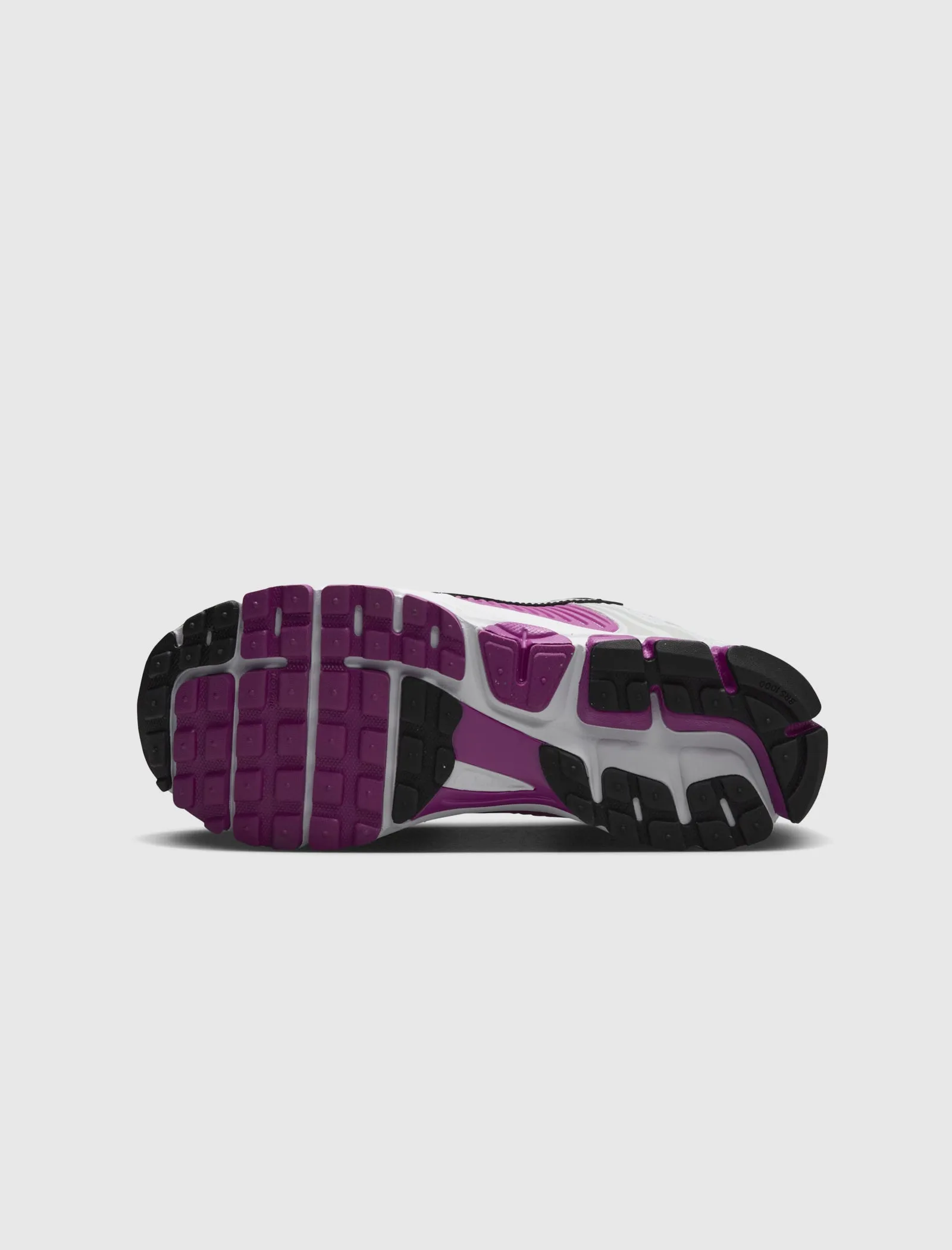 NIKE ZOOM VOMERO 5 FÜR DAMEN 