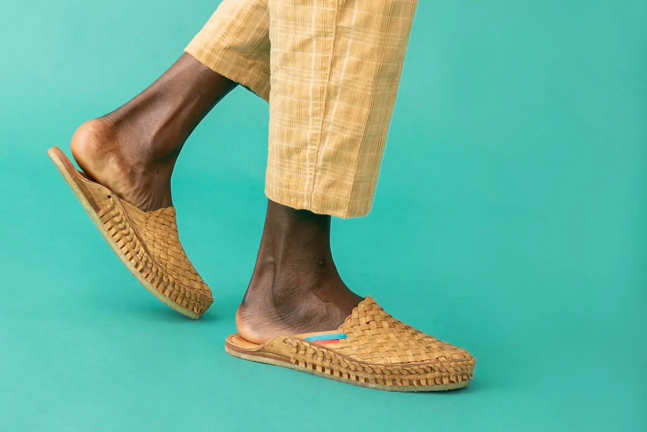 Woven City Pantoffel in Honig   Streifen