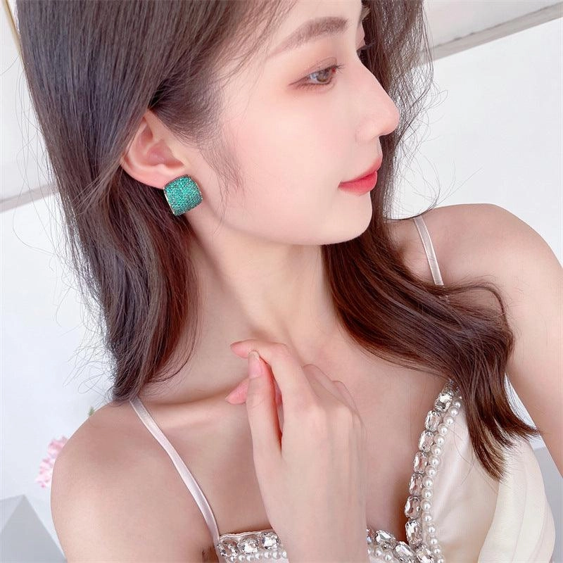Zircon Inlaid Silver Pin Earrings Elegant Temperament