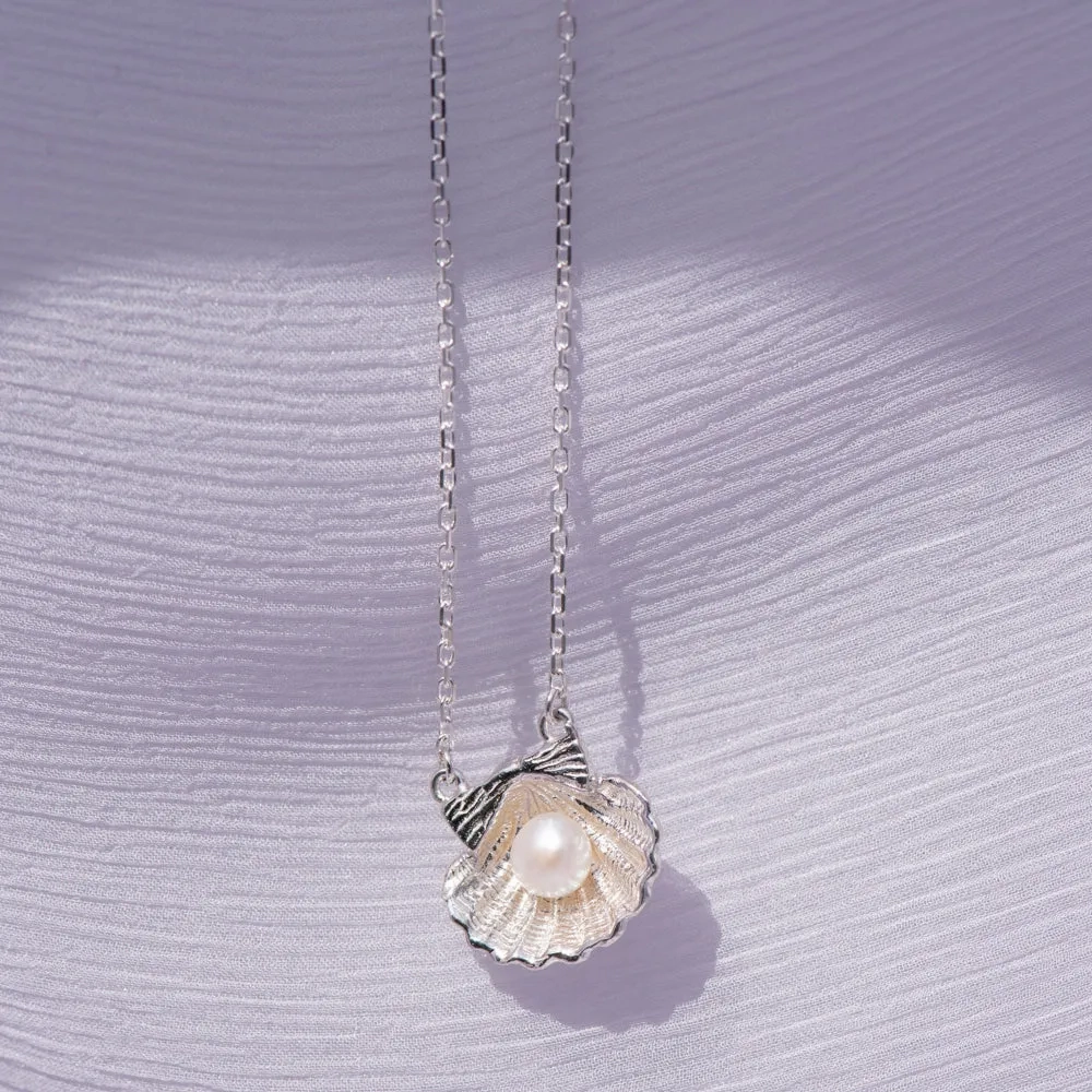 Zoe &amp; Morgan x Walker &amp; Hall Camino Pearl Pendant - Sterling Silver