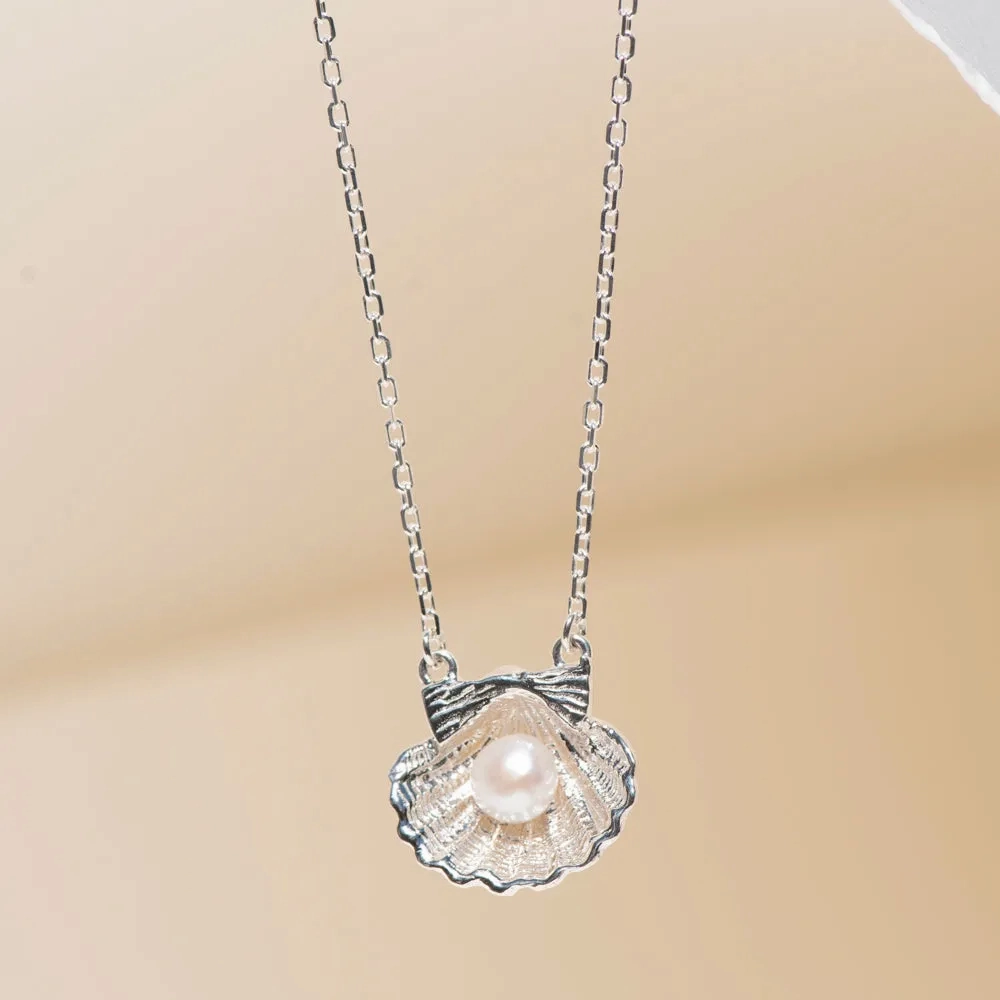 Zoe &amp; Morgan x Walker &amp; Hall Camino Pearl Pendant - Sterling Silver